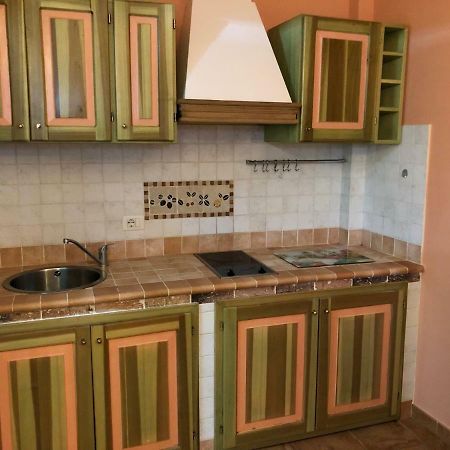 Sa Corti Antiga Apartment SantʼAntìoco Esterno foto